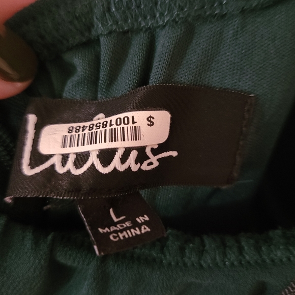 Formal Dress - Picture 5 of 8